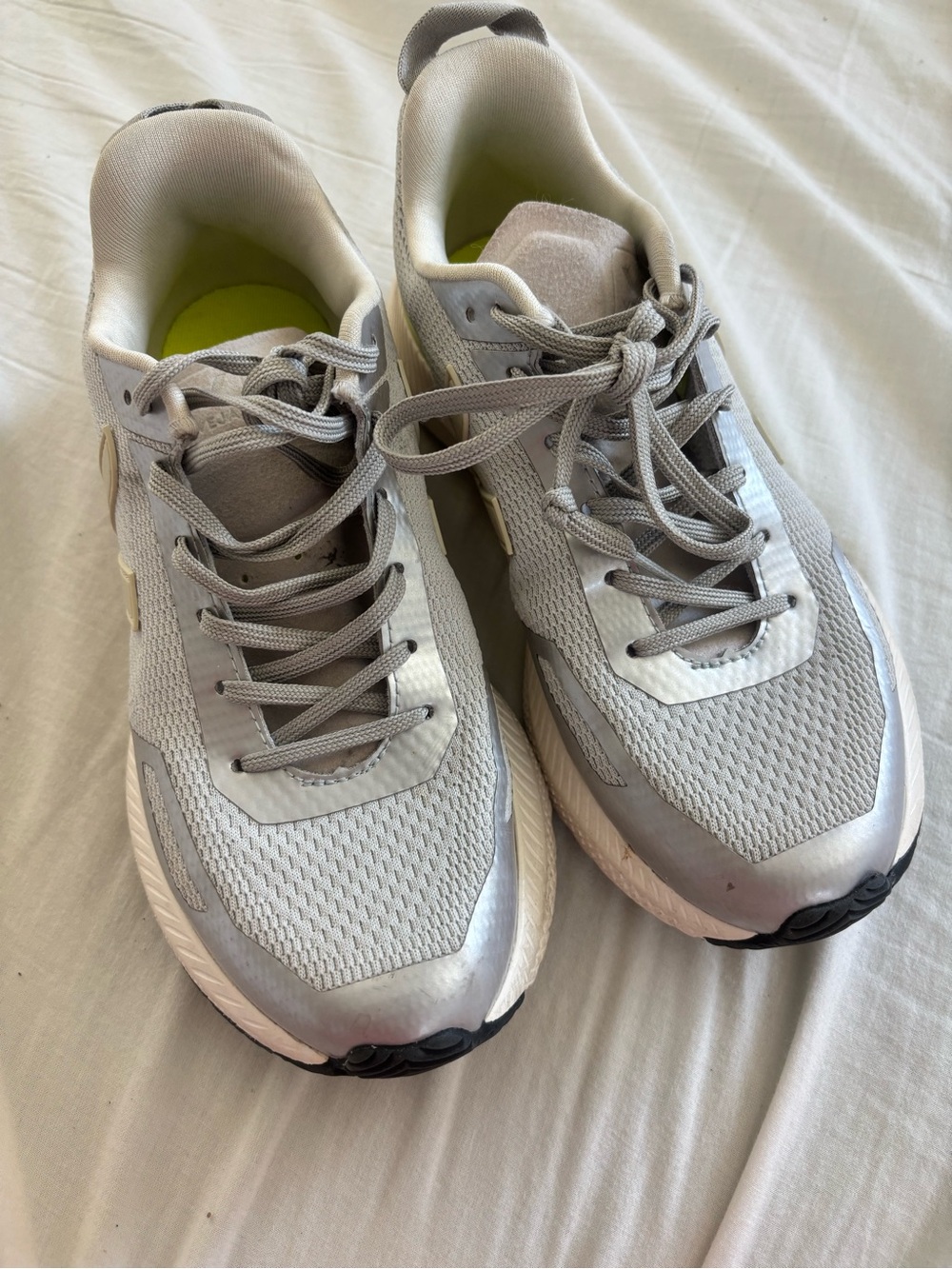 Veja Impala Sneakers
